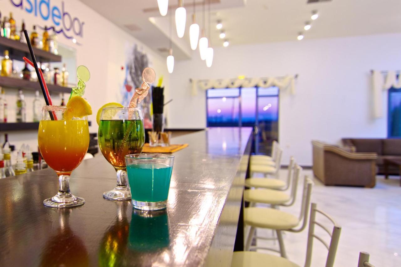 ريثيمنو Sweety Club Solimar Emerald المظهر الخارجي الصورة